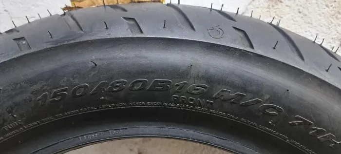 Pneu pirelli para Harley Davidson 883