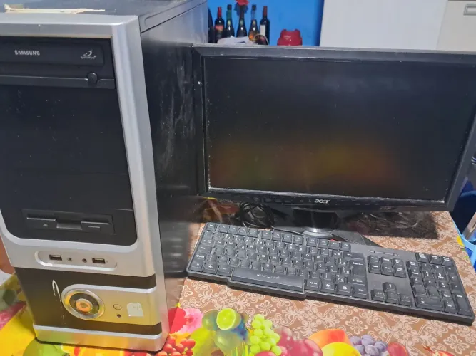 Vendo pc antigo