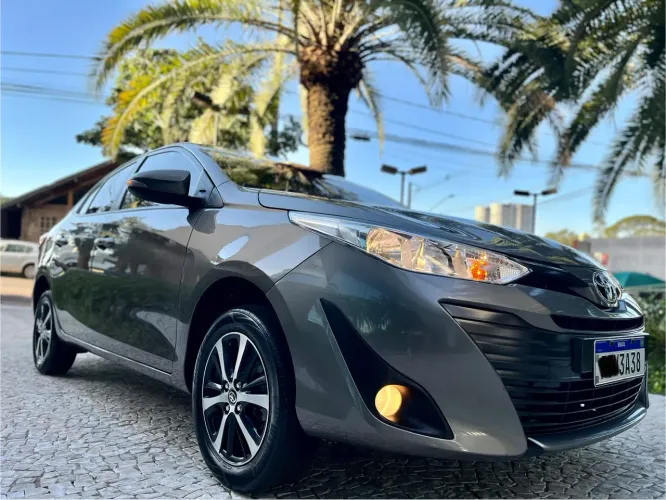 Toyota Yaris XS Sedan 1.5 Flex 16V 4P Aut. 2020