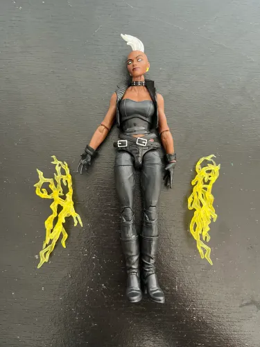 Tempestade Punk X-Men - Marvel Legends Storm