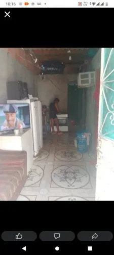Vendo uma casa 