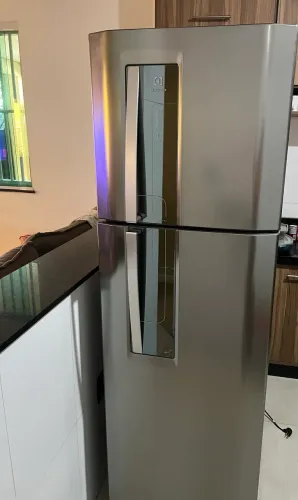 Refrigerador Eletrolux inox