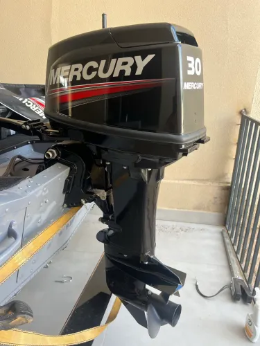 Mercury 30hp com partida elétrica 2024