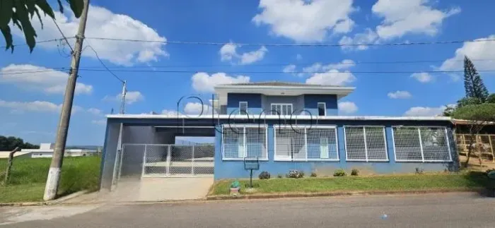 Casa à Venda Residencial Recanto das Canjaranas em Vinhedo.