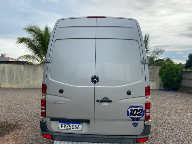 Mercedes-Benz Sprinter 415 Furgão E.l.t.alt. 2.2 Dies. 2019