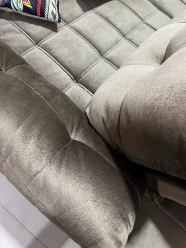 Sofá retrátil reclinável 