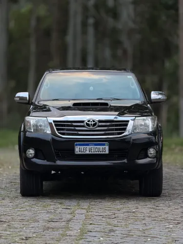 Toyota Hilux CD SRV D4-d 4X4 3.0 TDI Diesel AUT 2014