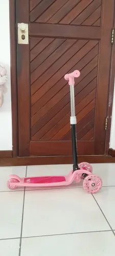 Patinete Infantil 3 Rodas Led Luppy Dobrável Rosa Maxi Toys