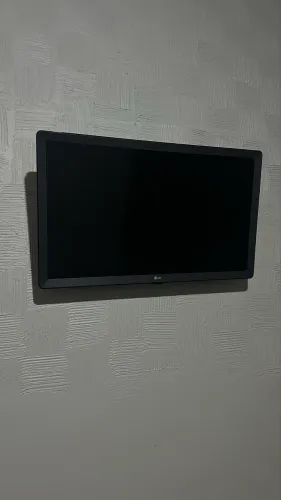 Vendo TELEVISÃO nova