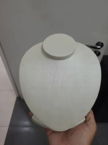 Busto expositor de colar pequeno redondo