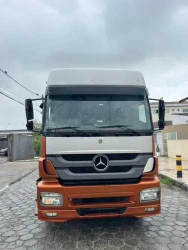 Mercedes-Benz Axor 1933 2016 4x2 Automático Único Dono Revisado