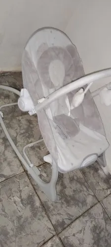 Cadeirinha de balanço