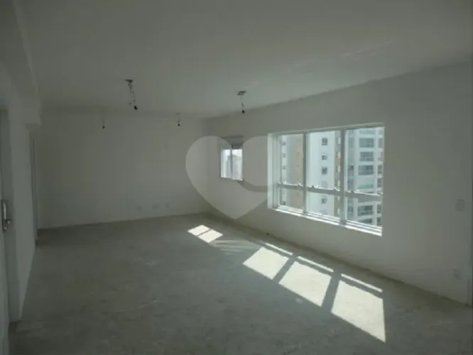 Apartamento à venda ou para alugar com 3 suítes no condomínio Blanc Campo Belo, São Paulo 