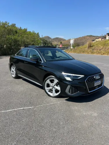 Audi A3 Sedan S-line 2.0 TFSI S-tronic 2023