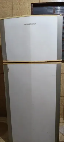 Vendo geladeira Brastemp