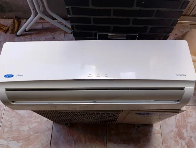Split Inverter Carrier 12.000 BTUs 