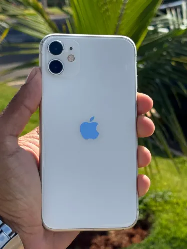 IPHONE 11 BRANCO 128 GB