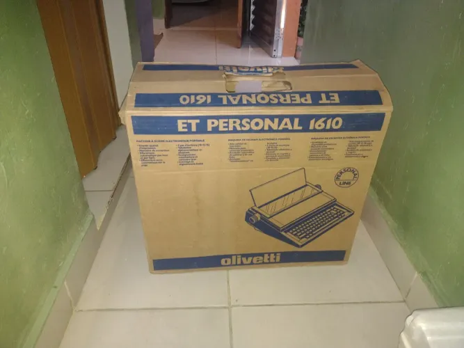 Máquina de escrever elétrica