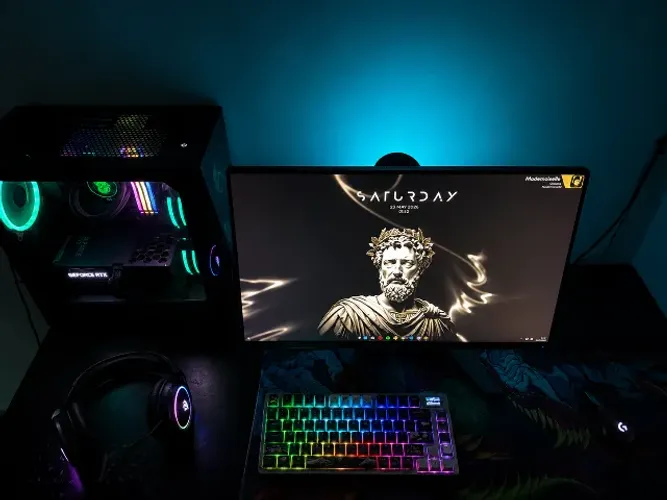 Pc Gamer Completo, Monitor Alienware 240hz, Ryzen 5 5600, RTX 3050 8gb, 32GB RAM, 1TB SSD,