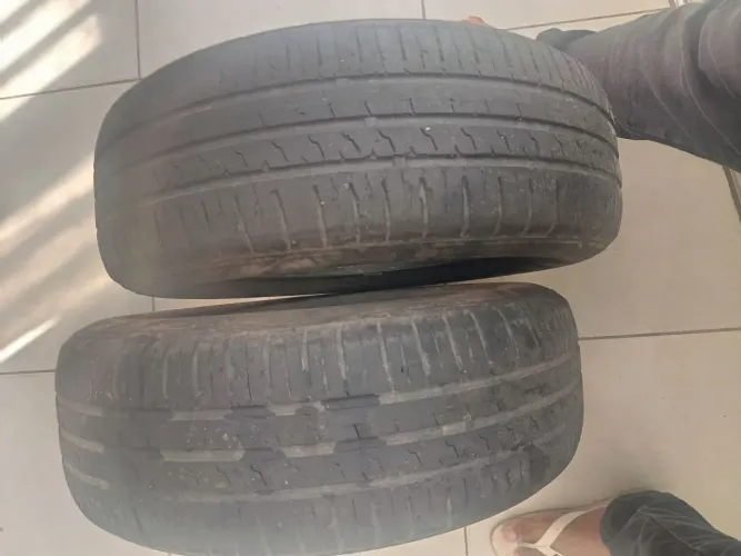 02 Pneu 195/65/15