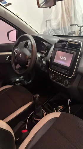 Renault Kwid Intense 1.0 Flex 12V 5P Mec. 2018