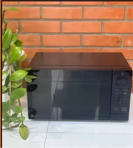 Micro-ondas LG NEOCHEF 30 litros