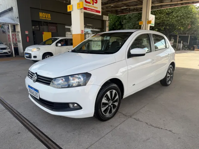 Volkswagen Gol Geração VI Trendline 1.0 8V Total Flex Mec. 4P 2015