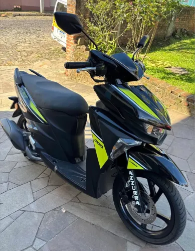     Yamaha Neo 125 2023 - Scooter Automática - Impecável 