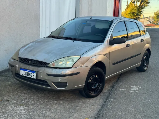 Ford Focus 1.6 S/se/se Plus Flex 8v/16v 5P 2004