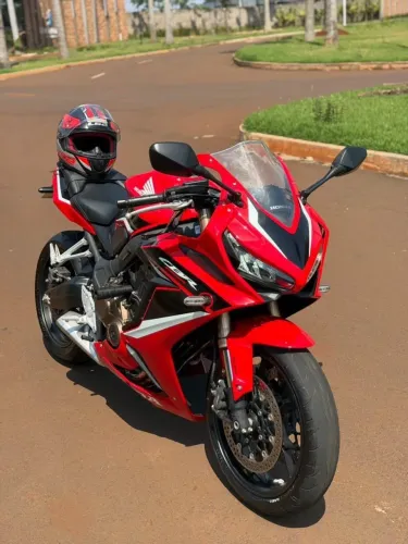 Honda CBR 650 R 2023