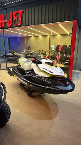 Jet ski gti 130 se