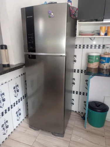 Geladeira Brastemp em inox pra vender logo!