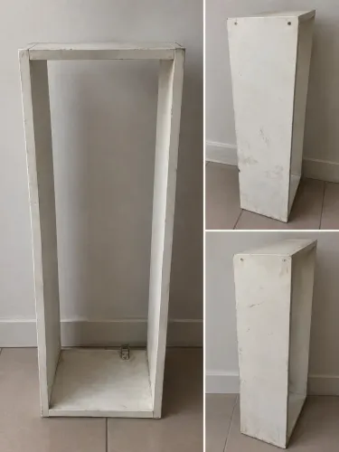 VENDO NICHO / PRATELEIRA - 60,00 reais