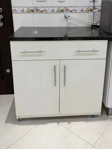 Armário Cômoda