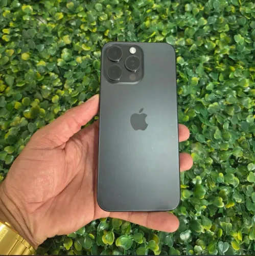 Vendo iPhone 15 pro Max 256GB