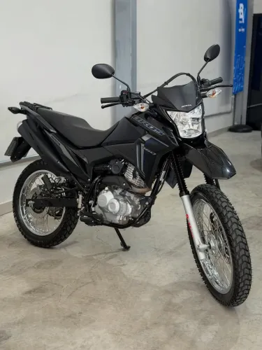 MOTO BROS 2024 DISPONÍVEL 