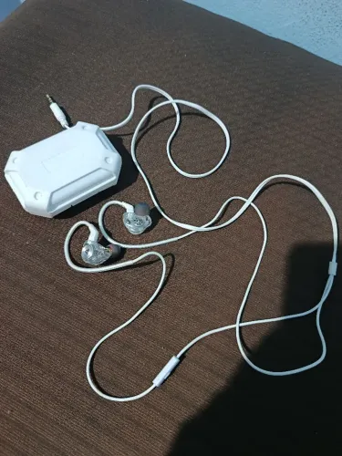 Fone de ouvido QKZ AK3 com microfone 