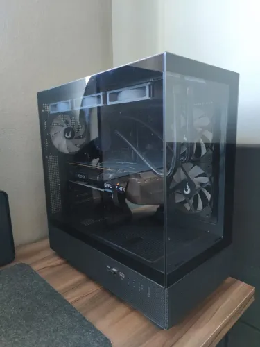Pc gamer Ryzen 7 7800x3d RTX 3080 12gb