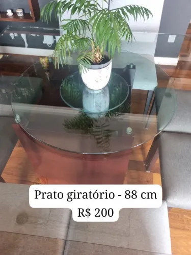 Centro de mesa giratorio