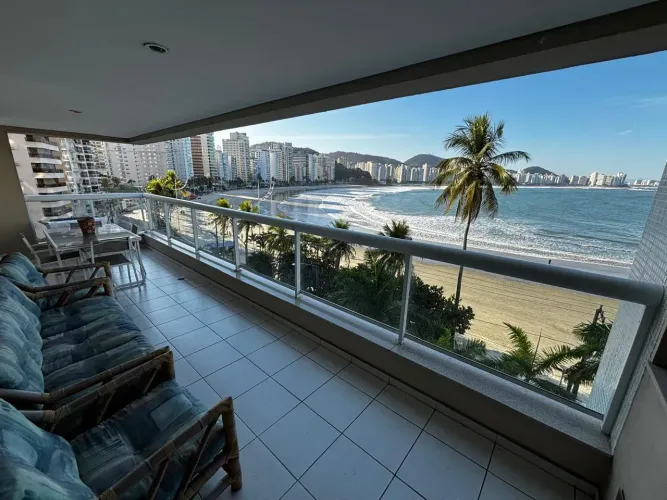 Imóvel para aluguel tem 126 metros quadrados com 3 quartos em Vila Luis Antônio - Guarujá