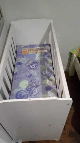 Berço Branco com Colchão