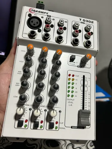 Mesa Taramps 3 canais