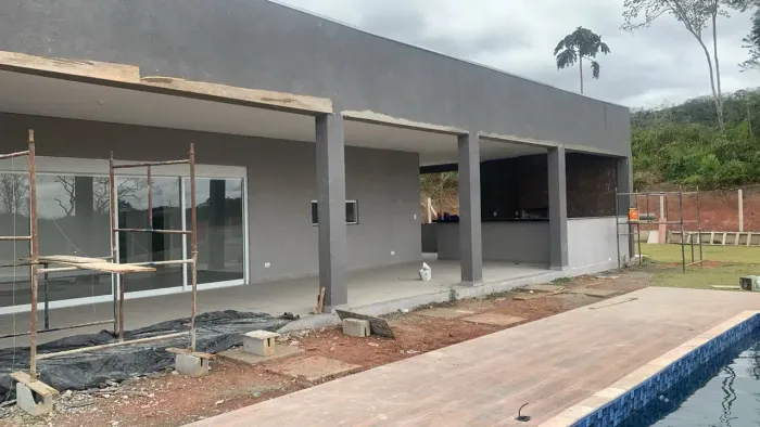 Chácara Modular: Seu Refúgio Pronto para Viver