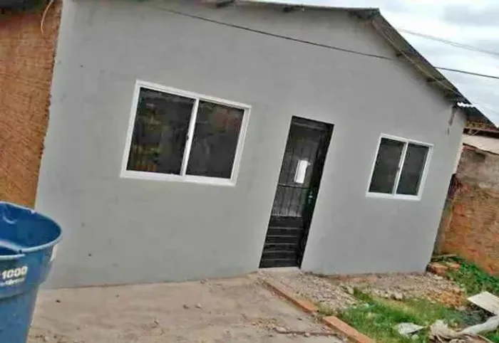 Vendo casa aqui em Aviso Linhares