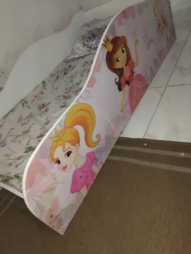 Cama infantil com colchão