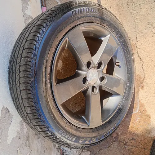 Rodas e pneus New Civic