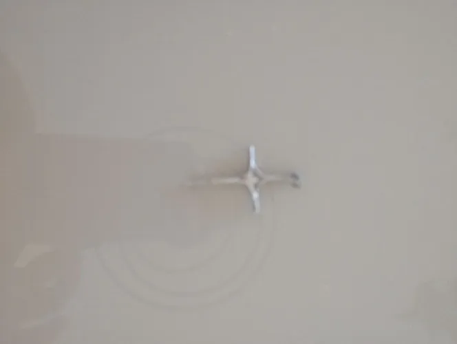 VENDO PINGENTE MODELO CRUCIFIXO NA PRATA