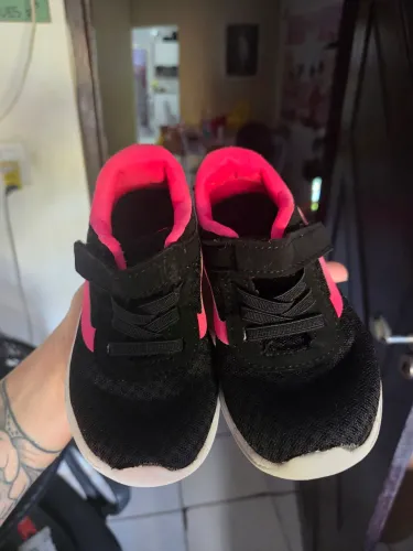 tênis feminino infantis da marca Athletec usado pouquíssimas vezes