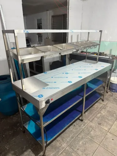 Bancada condimentadora aquecida