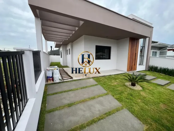 Imóvel para venda possui 100 metros quadrados com 3 quartos em Forquilhas - São José - SC